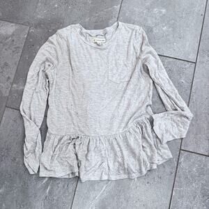 Girls Tucker + Tate Gray Long Sleeve Peplum Top, size M (8/10)